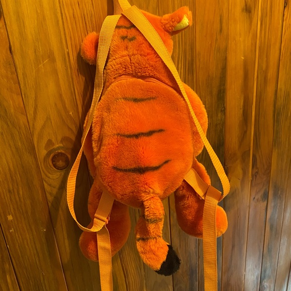 Tigger backpack - Picture 4 of 5